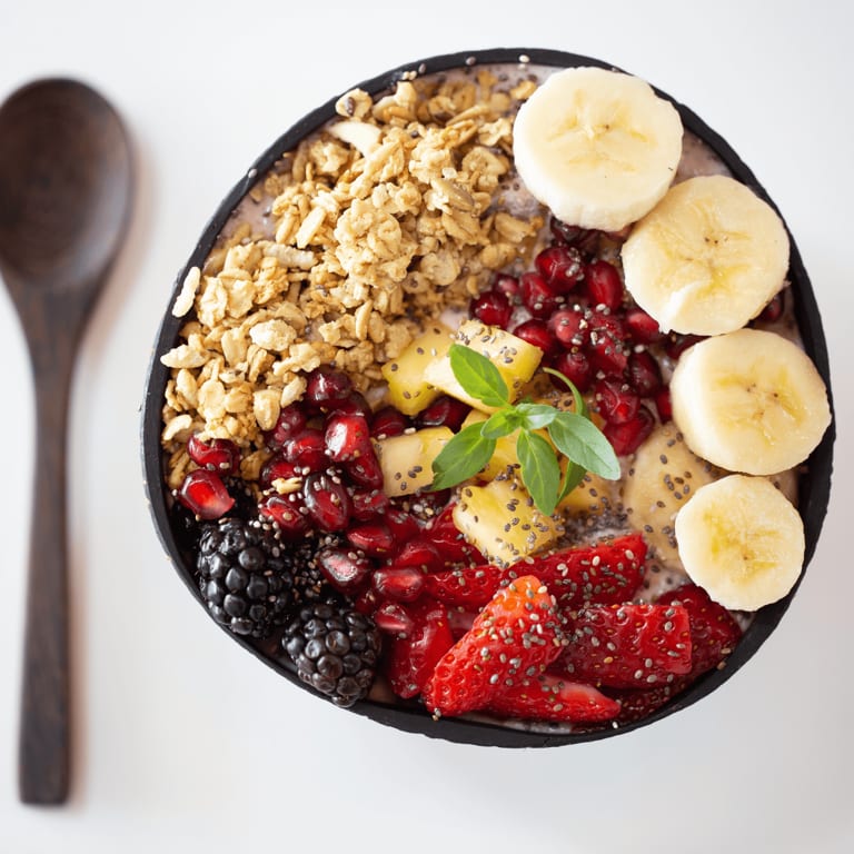 Delicious Smoothie Bowl Options for Brunch