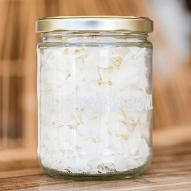 Coconut Flakes.