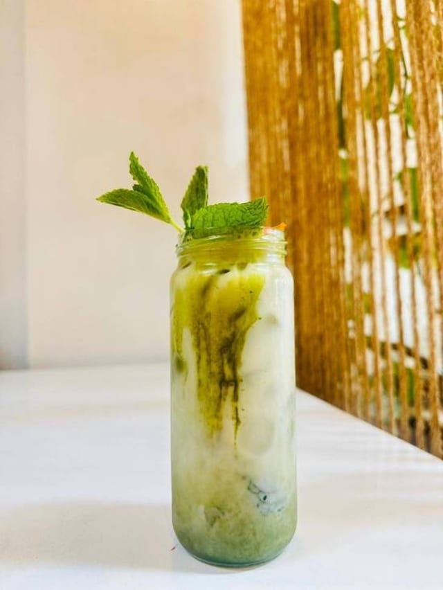 Ice Mint Latte.
